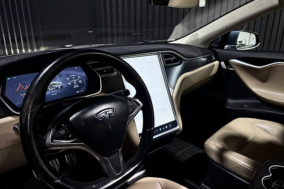 Tesla Model S Performance 85D 700ch 4x4 - Supercharge gratuite - Toit ouvrant - Autonomie 405km