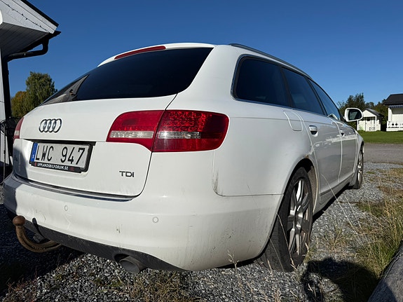 Audi A6 7 of 12