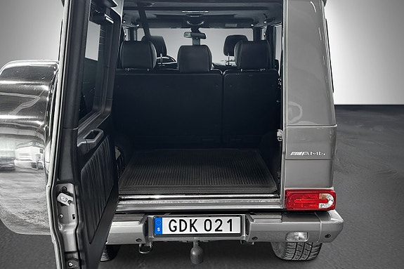 Mercedes-Benz G55 9 of 25
