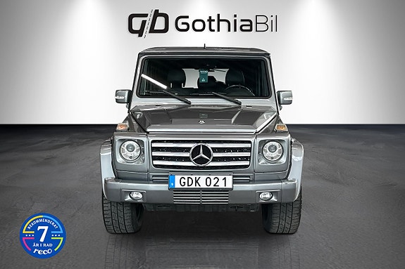 Mercedes-Benz G55 2 of 25