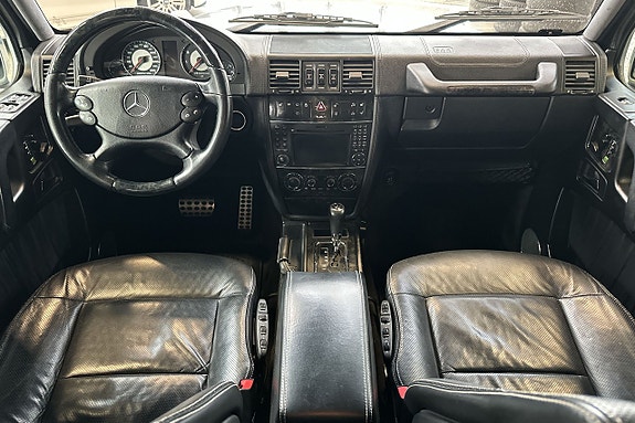 Mercedes-Benz G55 11 of 25