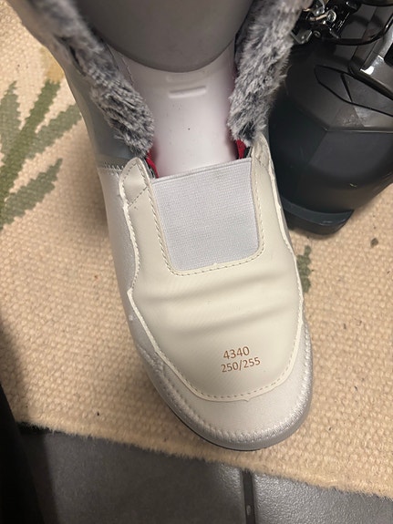 Product image 9 of 10