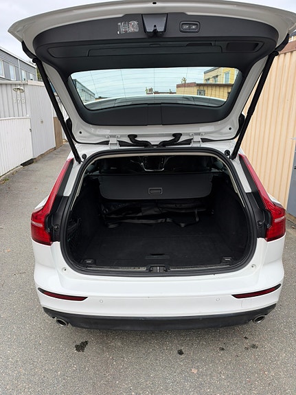 Volvo V60 14 of 17
