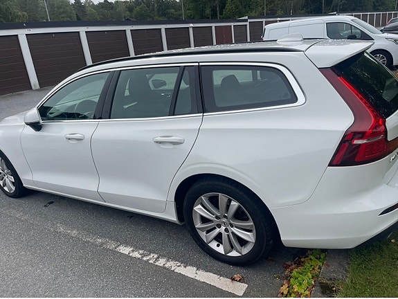 Volvo V60 7 of 17