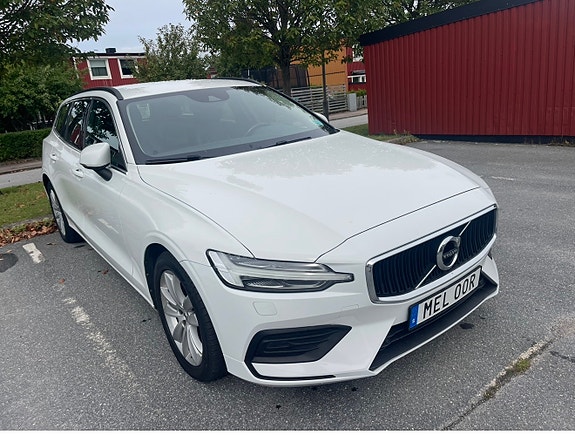 Volvo V60 8 of 17