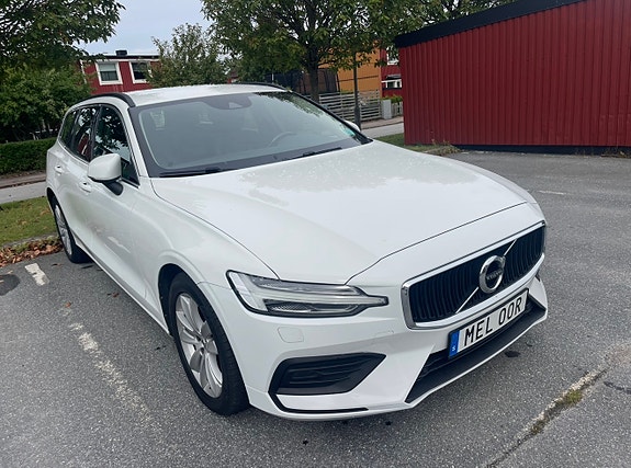 Volvo V60 6 of 17