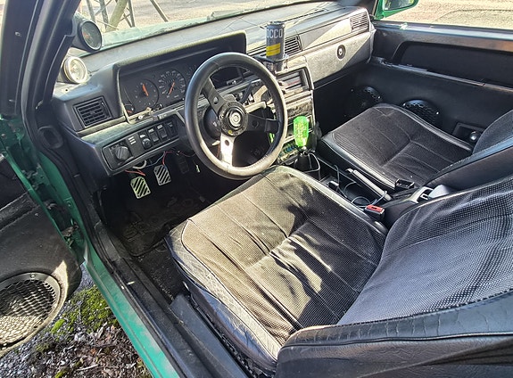 Volvo 740 4 of 6