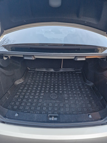 Mercedes-Benz C350 24 of 25