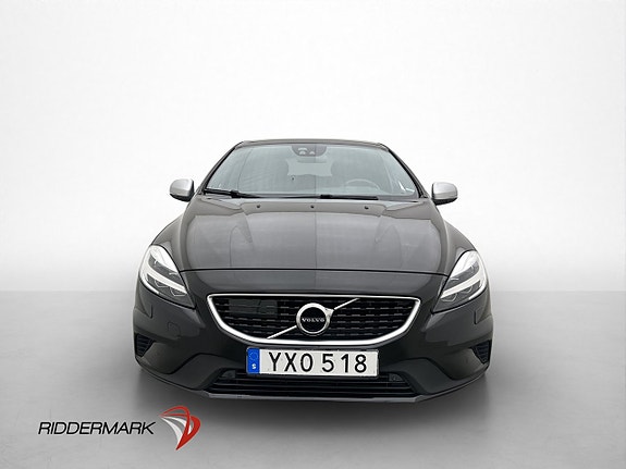 Volvo V40 2 of 30