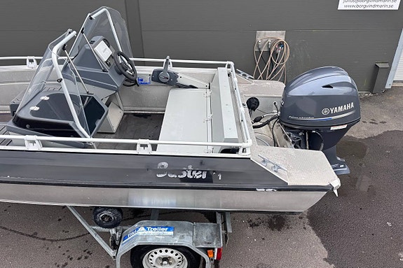 Buster M - Yamaha 50 hk 4 takt - 80 trailer 6 of 10