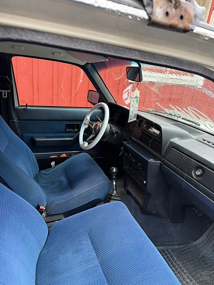 Volvo 240 6 of 7