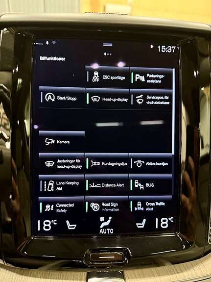 Volvo XC60 18 of 22