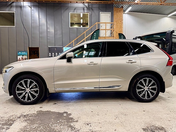 Volvo XC60 5 of 22