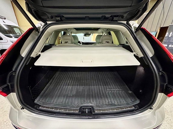 Volvo XC60 21 of 22