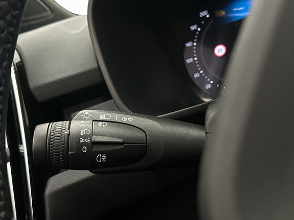 Volvo C40 18 of 30