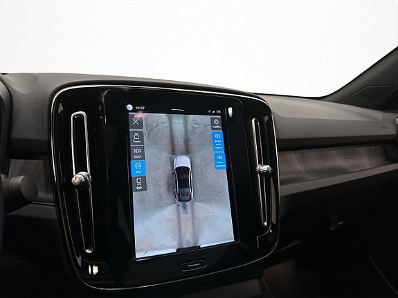 Volvo C40 24 of 30