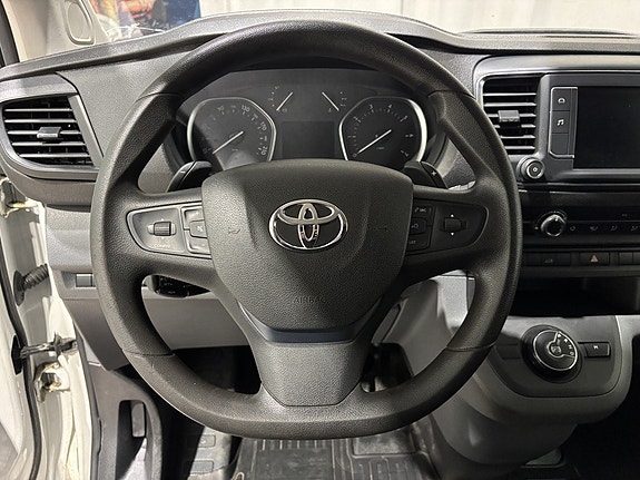 Toyota Proace 17 of 28