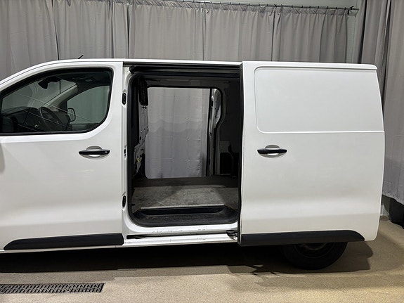 Toyota Proace 12 of 28