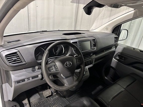 Toyota Proace 16 of 28