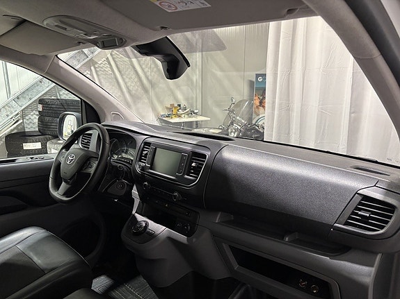 Toyota Proace 23 of 28