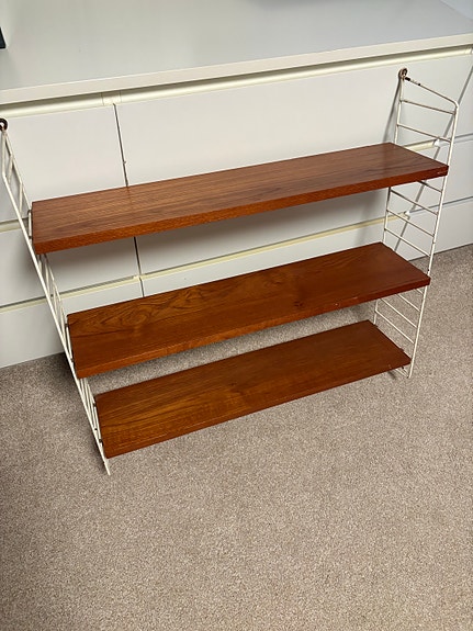 Stringhylla teak