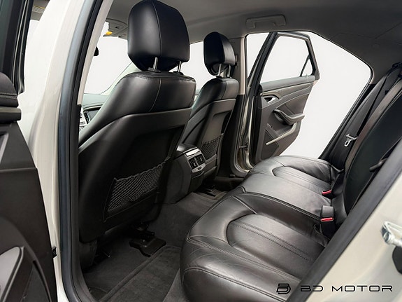 Cadillac CTS 16 of 16