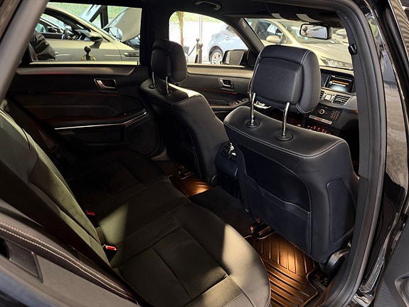 Mercedes-Benz E 220 d 13 of 21