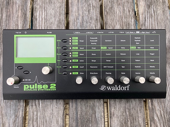 Waldorf Pulse 2 analog synthesizer