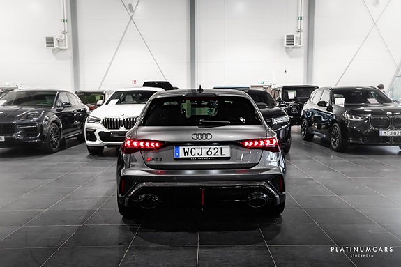 Audi RS3 4 of 28