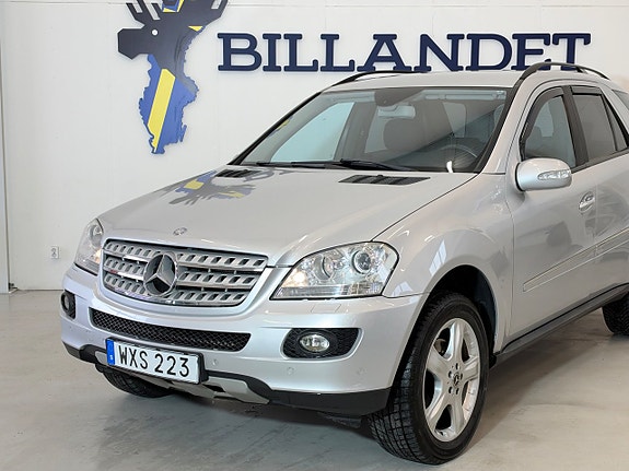 Mercedes-Benz ML 320 9 of 25
