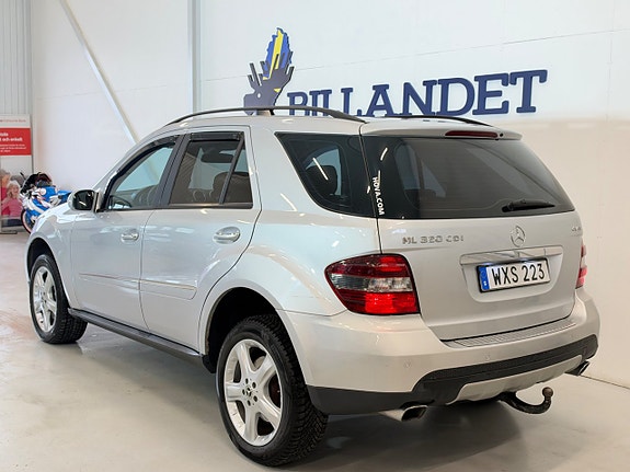 Mercedes-Benz ML 320 5 of 25
