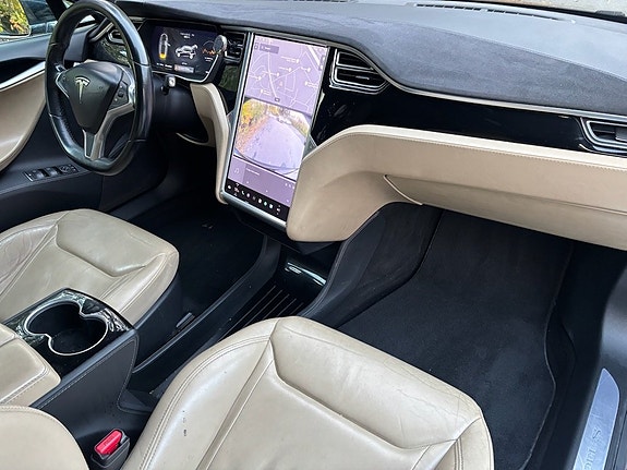 Tesla Model S 85D 423ch - Supercharge gratuite - Autopilot - TVA récupérable - Sièges cuir éléctrique