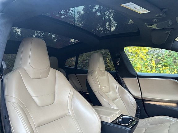 Tesla Model S 85D 423ch - Supercharge gratuite - Autopilot - TVA récupérable - Sièges cuir éléctrique