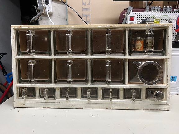 Product image 1 of 4