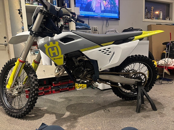 Husqvarna TC 125 5 of 8