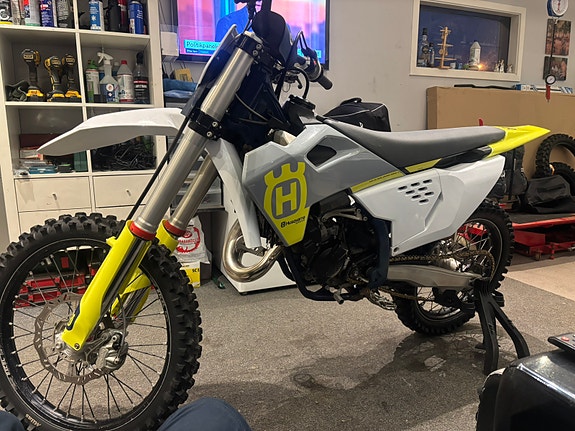 Husqvarna TC 125 7 of 8