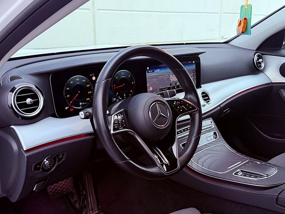 Mercedes-Benz E 220 d 12 of 21