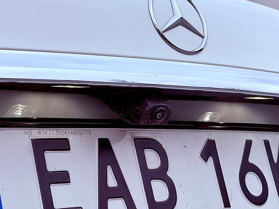 Mercedes-Benz E 220 d 8 of 21