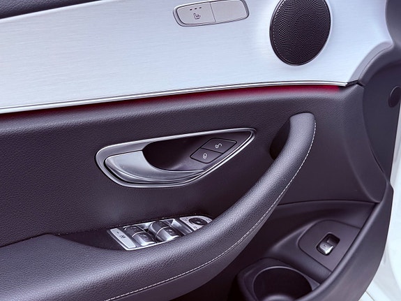 Mercedes-Benz E 220 d 13 of 21