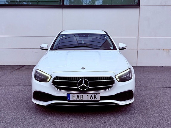 Mercedes-Benz E 220 d 3 of 21