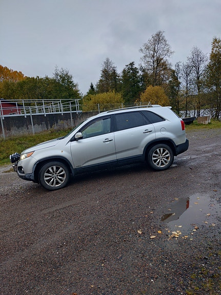 Kia Sorento 2 of 2