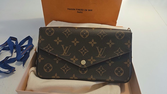Product image 1 of 6