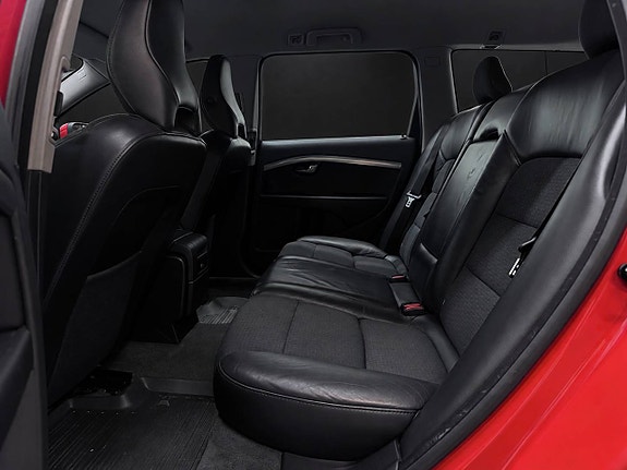 Volvo V70 14 of 27