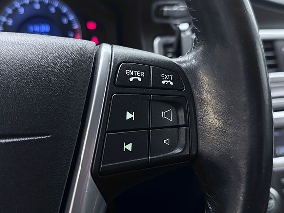 Volvo V70 19 of 27