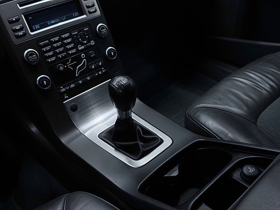 Volvo V70 20 of 27