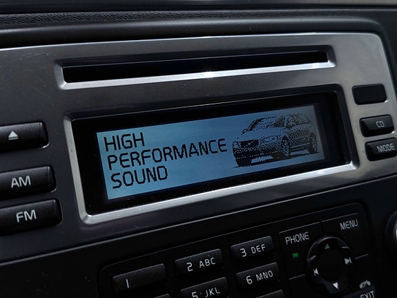 Volvo V70 23 of 27