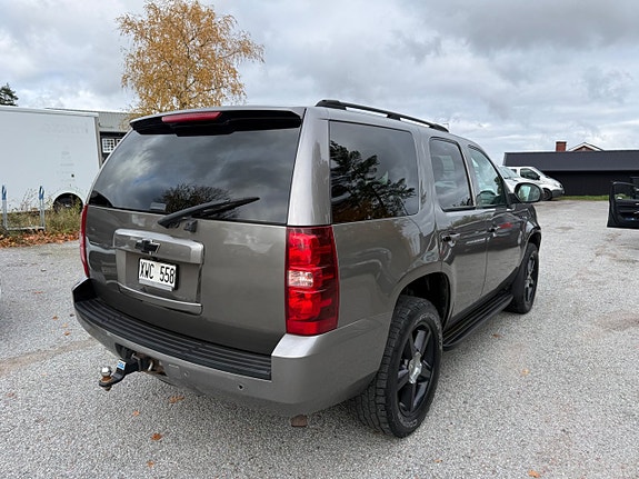 Chevrolet Tahoe 11 of 13