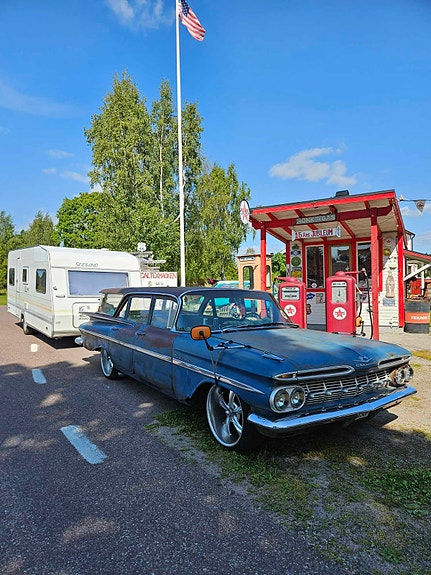 Chevrolet 6 of 14