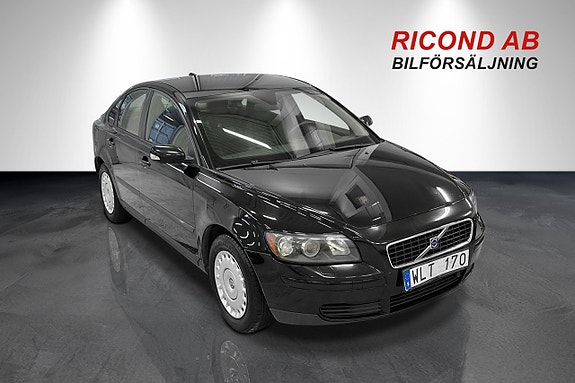 Volvo S40 10 of 18