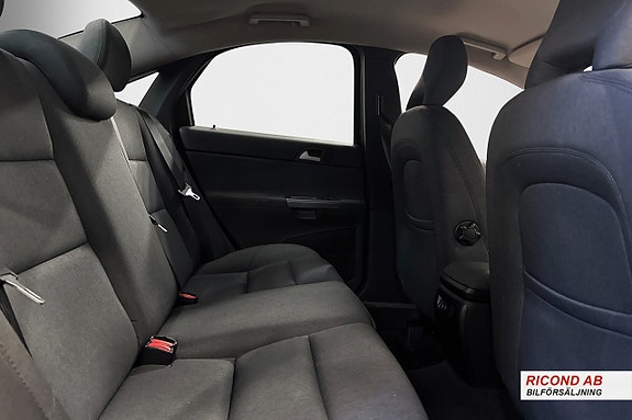 Volvo S40 15 of 18